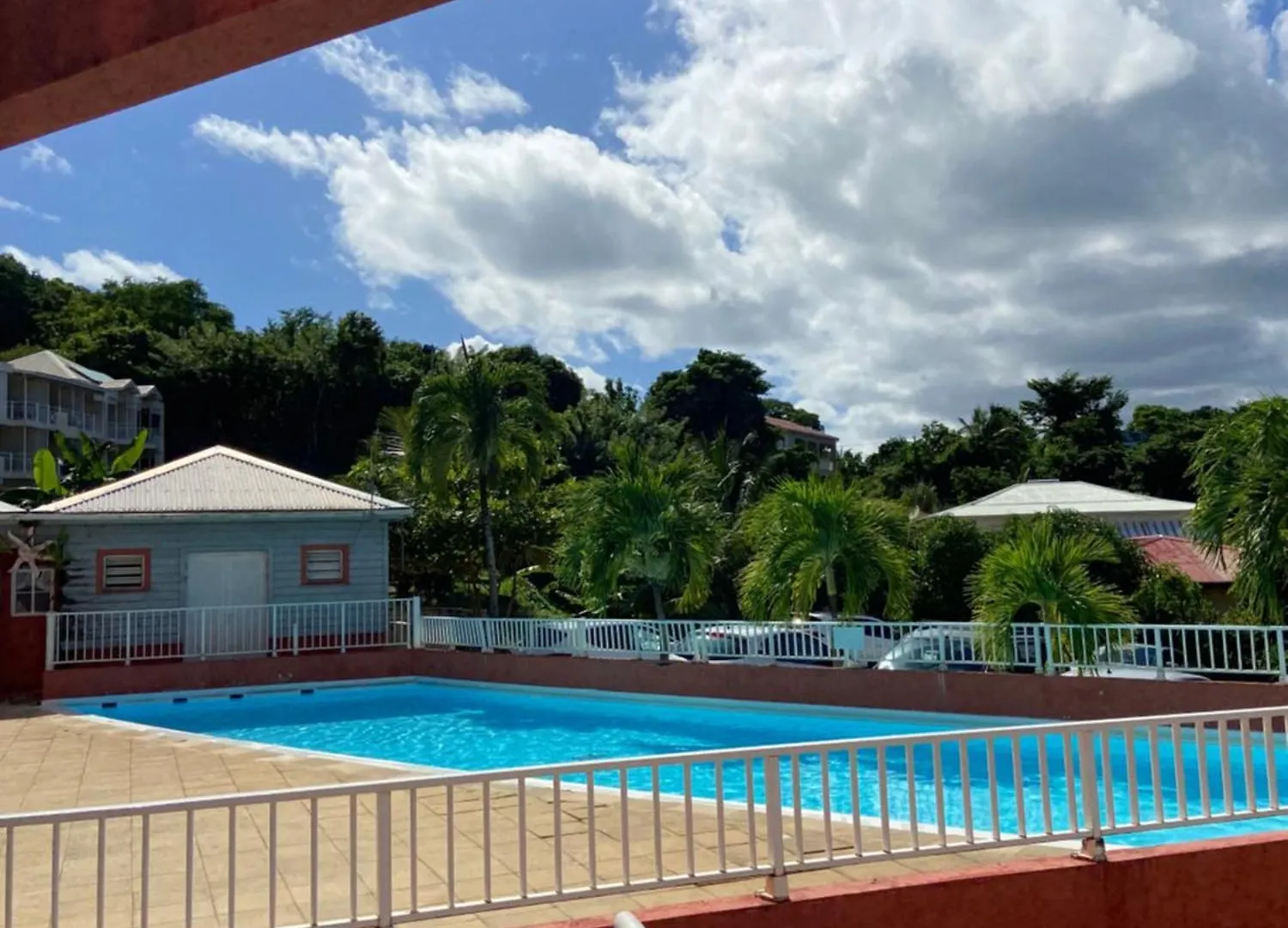 Studio Au Soleil Levant, Avec Piscine Ла-Трините Мартиника